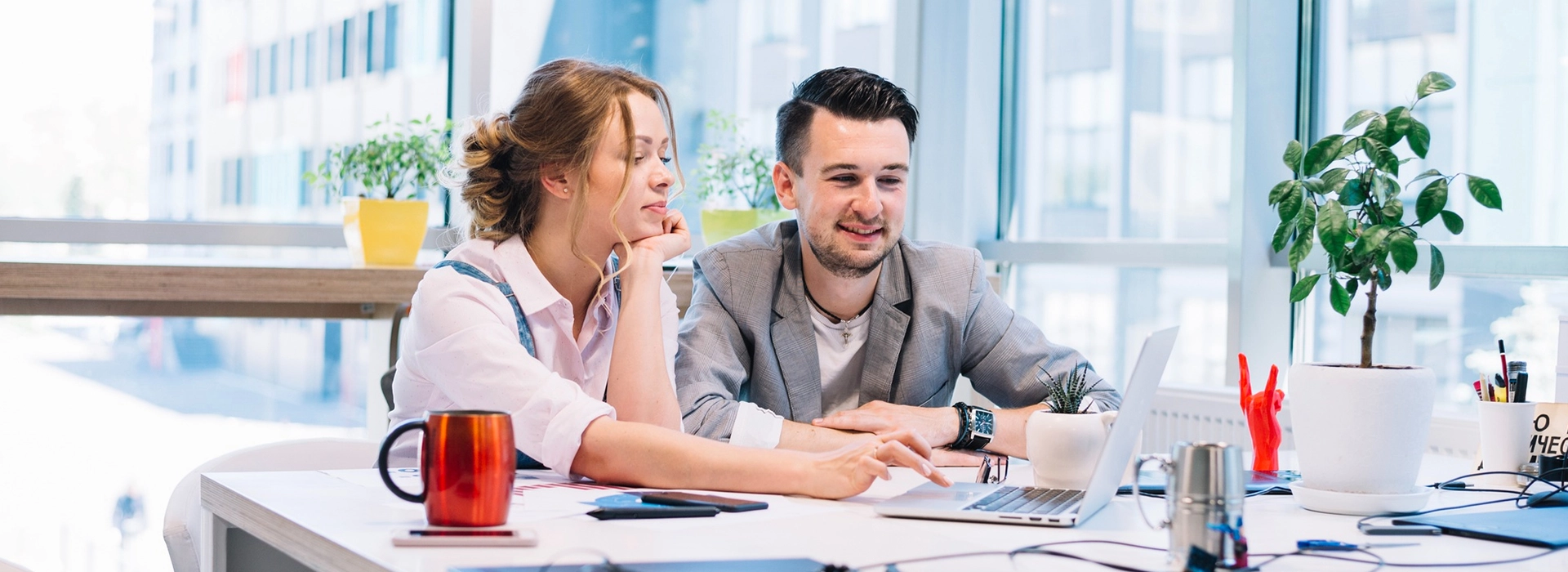 Navigating The UAE’s Employment Business Consultant with Legallands